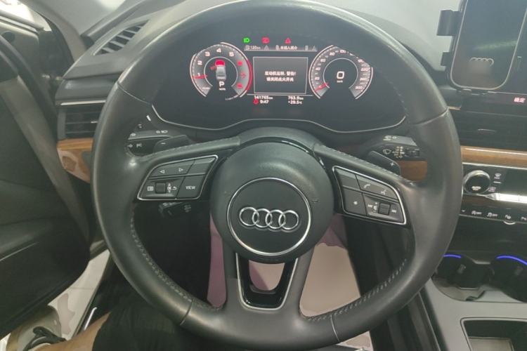Used Audi A4L 2020 40 TFSI Luxury Prestige Edition Steering Wheel