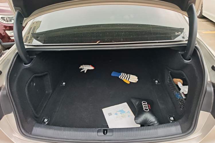 Used Audi A4L 2020 40 TFSI Fashion Dynamic Model Trunk