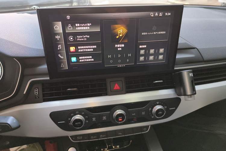 Used Audi A4L 2020 40 TFSI Fashion Dynamic Model Audio And AC Panel