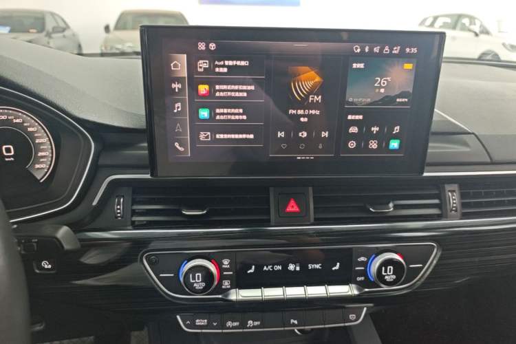 Used Audi A4L 2020 40 TFSI Fashion Dynamic Model Audio And AC Panel