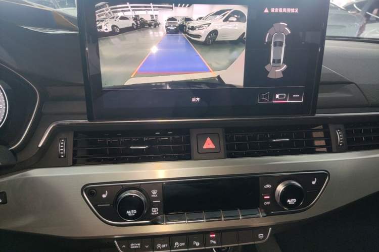 Used Audi A4L 2020 40 TFSI Luxury Dynamic Model Audio And AC Panel