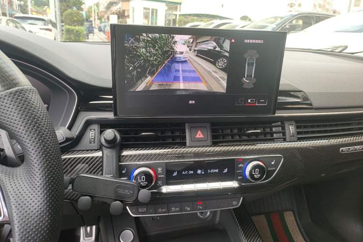 Used Audi A4L 2020 40 TFSI Luxury Dynamic Model Audio And AC Panel