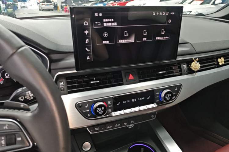 Used Audi A4L 2020 40 TFSI Luxury Dynamic Model Audio And AC Panel