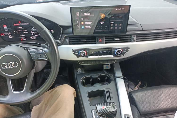 Used Audi A4L 2020 40 TFSI Luxury Dynamic Model Audio And AC Panel