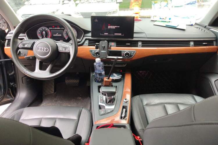 Used Audi A4L 2020 40 TFSI Luxury Prestige Edition Center Console