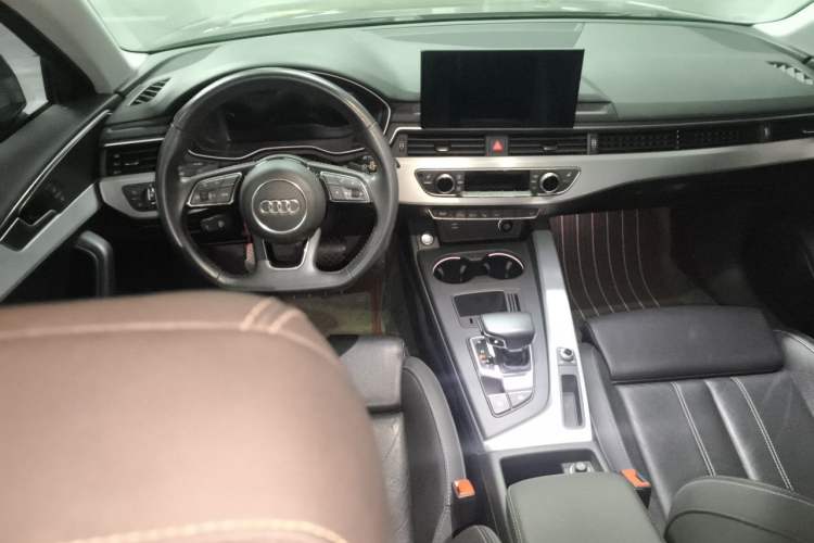 Used Audi A4L 2020 40 TFSI Fashion Dynamic Model Center Console