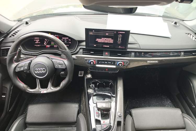 Used Audi A4L 2020 40 TFSI quattro Luxury Dynamic Model Center Console