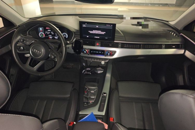 Used Audi A4L 2020 40 TFSI Luxury Dynamic Model Center Console