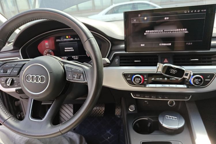 Used Audi A4L 2020 40 TFSI quattro Luxury Dynamic Model Center Console