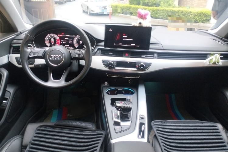 Used Audi A4L 2020 40 TFSI Fashion Dynamic Model Center Console
