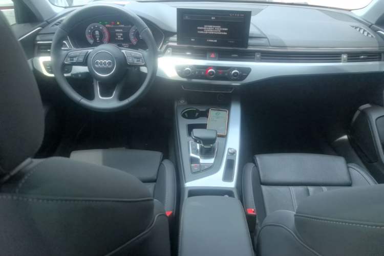 Used Audi A4L 2020 40 TFSI Fashion Dynamic Model Center Console