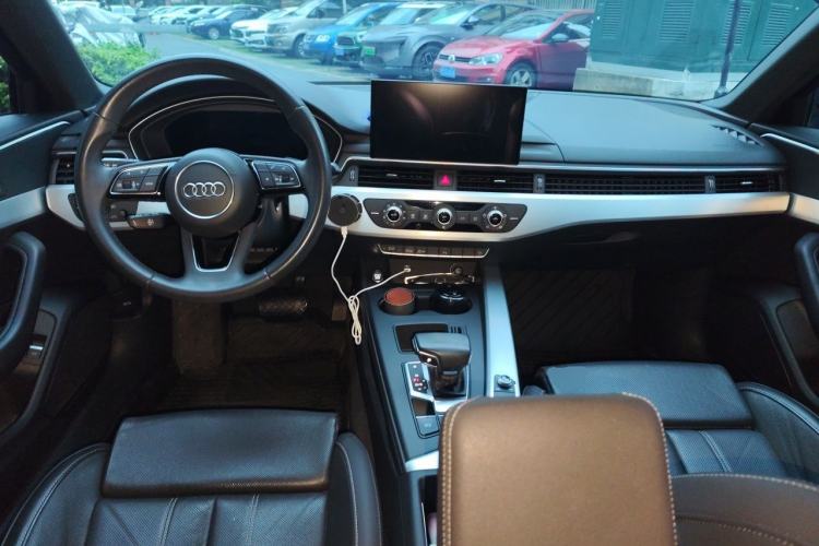 Used Audi A4L 2020 40 TFSI Fashion Dynamic Model Center Console