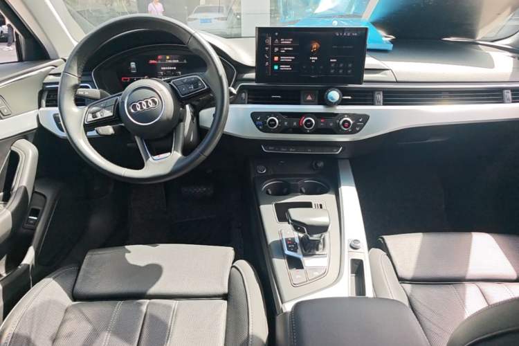 Used Audi A4L 2020 40 TFSI Fashion Dynamic Model Center Console