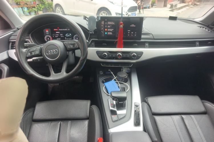 Used Audi A4L 2020 40 TFSI Fashion Dynamic Model Center Console