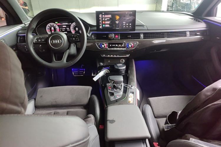 Used Audi A4L 2020 45 TFSI quattro Prestige Dynamic Edition Center Console