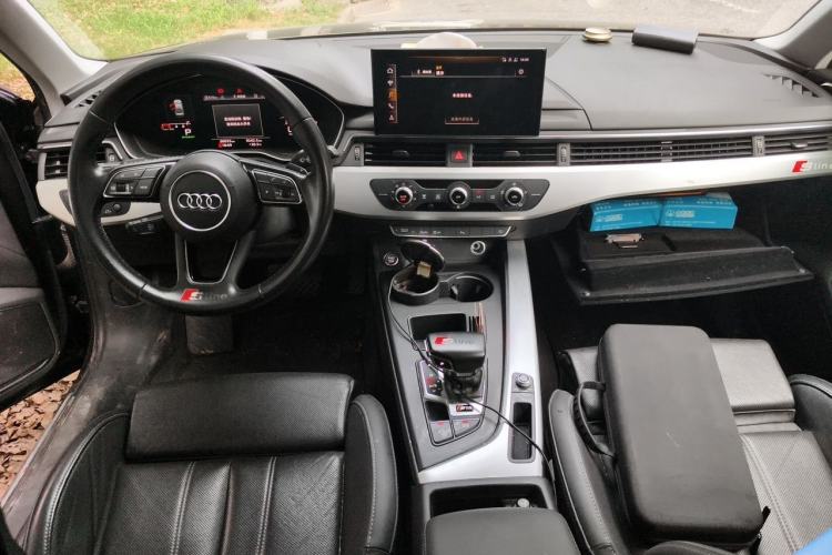 Used Audi A4L 2020 40 TFSI Fashion Dynamic Model Center Console