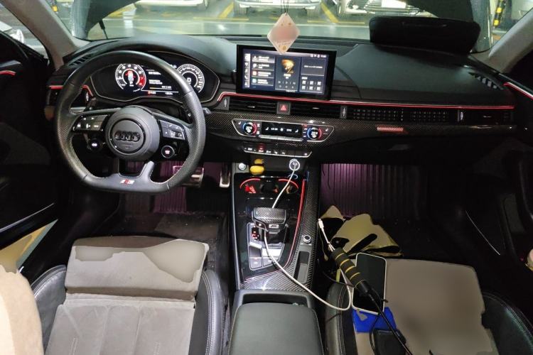 Used Audi A4L 2020 45 TFSI quattro Prestige Dynamic Edition Center Console