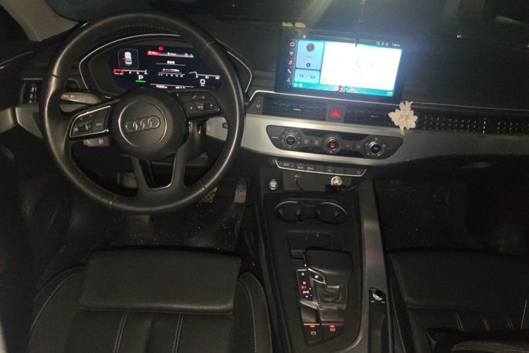 Used Audi A4L 2020 40 TFSI Fashion Dynamic Model Center Console