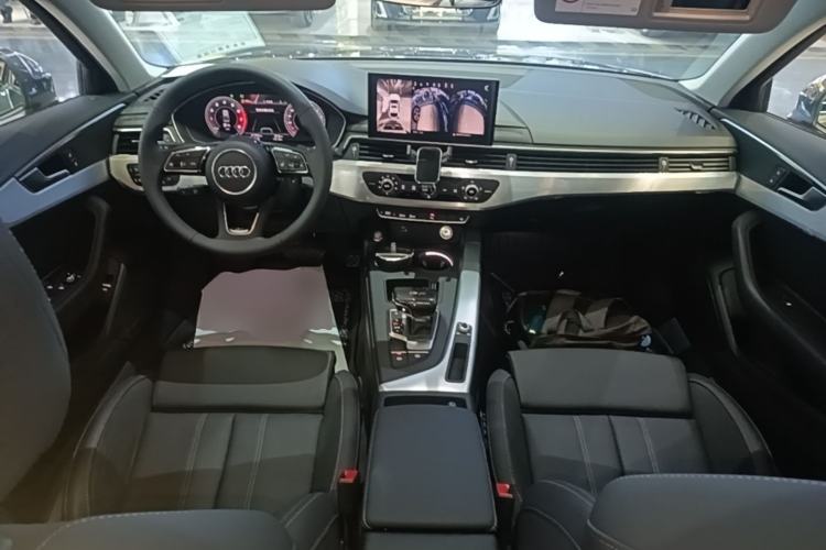 Used Audi A4L 2020 40 TFSI Fashion Dynamic Model Center Console