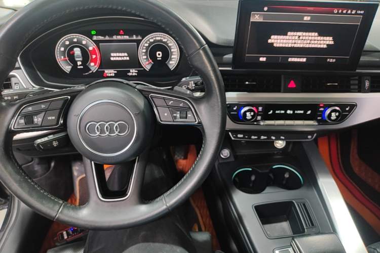 Used Audi A4L 2020 40 TFSI Luxury Dynamic Model Center Console