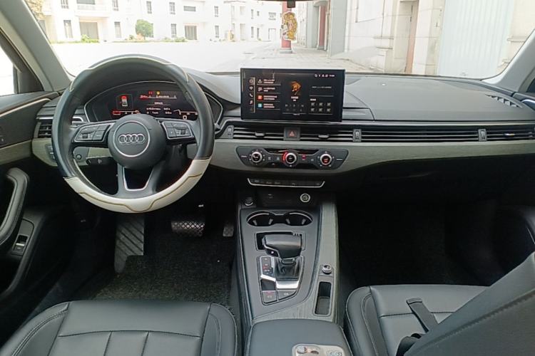 Used Audi A4L 2020 40 TFSI Fashion Dynamic Model Center Console