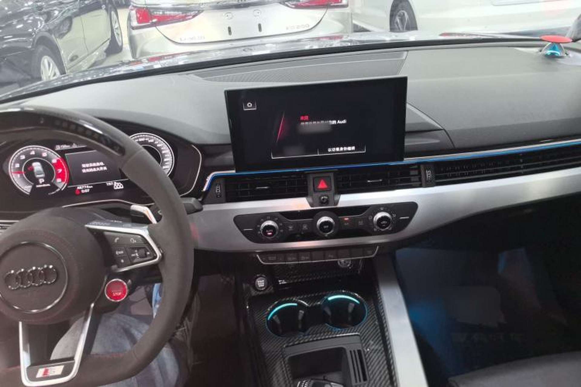 Used Audi A4L 2020 40 TFSI Fashion Dynamic Model Center Console