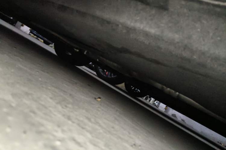 Used Audi A4L 2020 40 TFSI Luxury Dynamic Model Chassis Front Left
