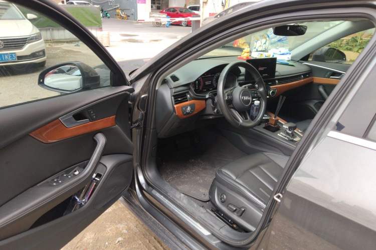 Used Audi A4L 2020 40 TFSI Luxury Prestige Edition Driver Seat