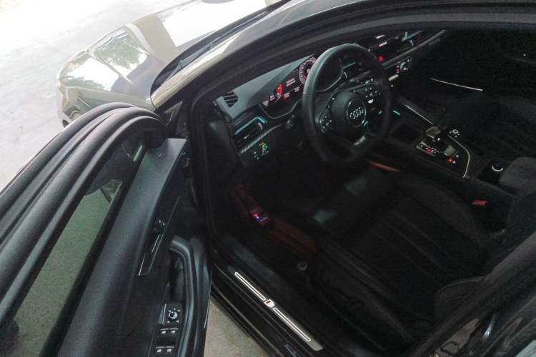 Used Audi A4L 2020 40 TFSI quattro Luxury Dynamic Model Driver Seat