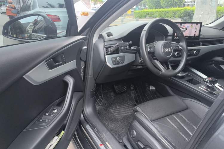 Used Audi A4L 2020 40 TFSI Fashion Dynamic Model Driver Seat