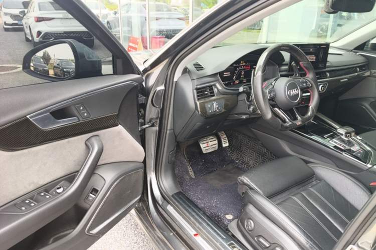 Used Audi A4L 2020 40 TFSI quattro Luxury Dynamic Model Driver Seat