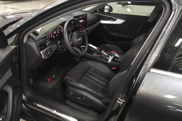 Used Audi A4L 2020 40 TFSI Fashion Dynamic Model Driver Seat