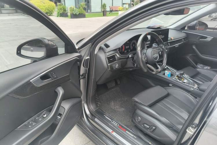 Used Audi A4L 2020 40 TFSI Fashion Dynamic Model Driver Seat