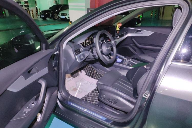 Used Audi A4L 2020 40 TFSI Fashion Dynamic Model Driver Seat