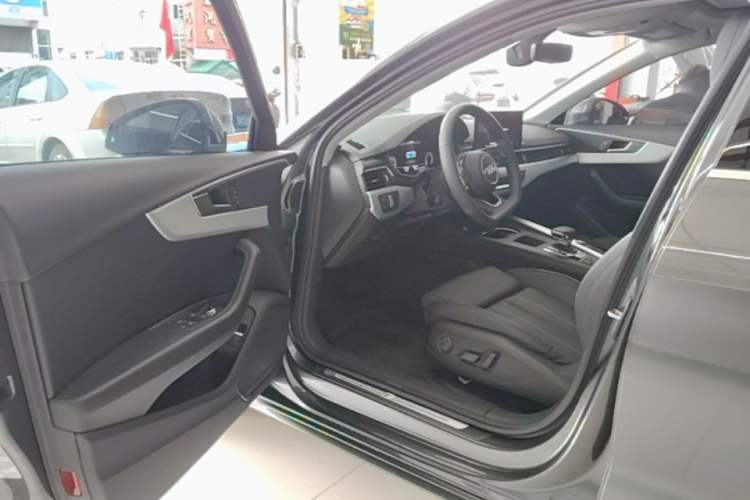 Used Audi A4L 2020 40 TFSI Luxury Dynamic Model Driver Seat