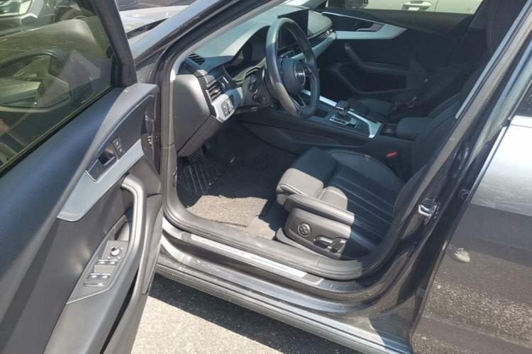 Used Audi A4L 2020 40 TFSI Fashion Dynamic Model Driver Seat