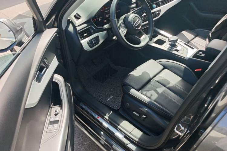 Used Audi A4L 2020 40 TFSI Fashion Dynamic Model Driver Seat