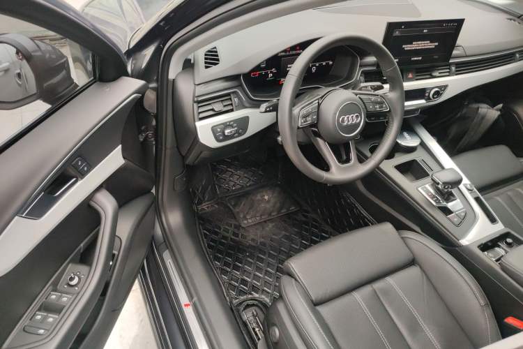 Used Audi A4L 2020 40 TFSI Luxury Dynamic Model Driver Seat