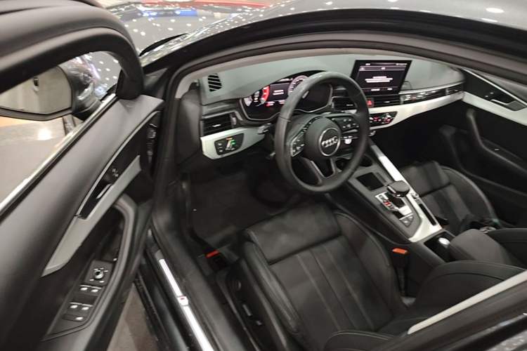 Used Audi A4L 2020 40 TFSI Fashion Dynamic Model Driver Seat