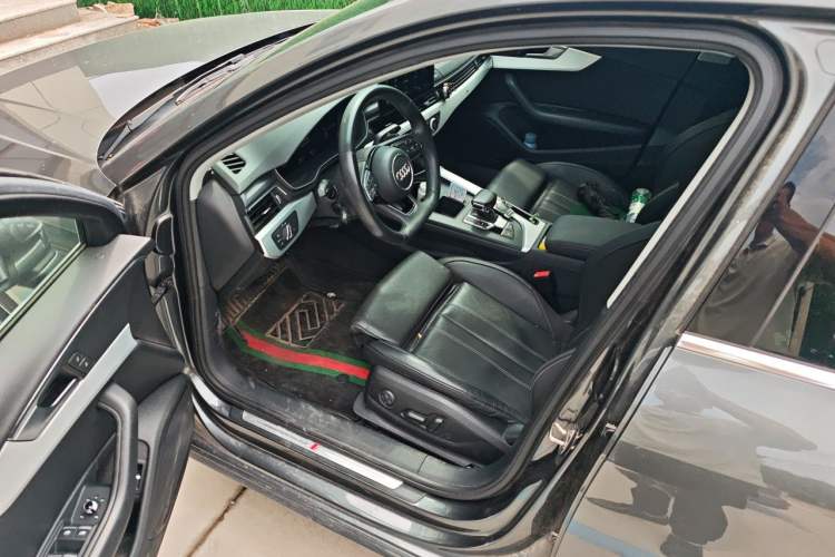 Used Audi A4L 2020 40 TFSI Luxury Dynamic Model Driver Seat