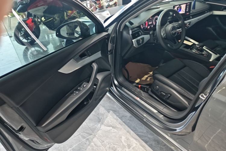 Used Audi A4L 2020 40 TFSI quattro Luxury Dynamic Model Driver Seat