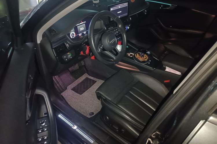 Used Audi A4L 2020 40 TFSI Luxury Dynamic Model Driver Seat
