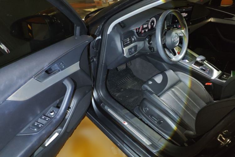 Used Audi A4L 2020 40 TFSI Fashion Dynamic Model Driver Seat