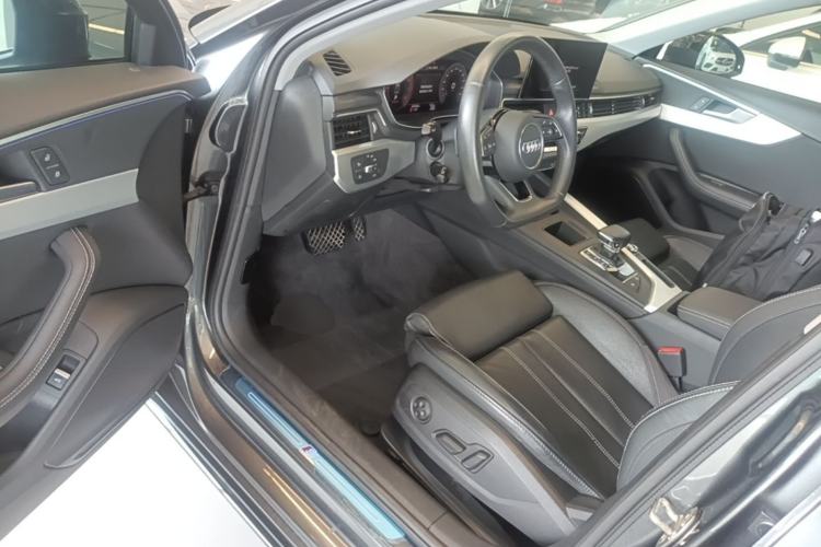 Used Audi A4L 2020 40 TFSI Luxury Dynamic Model Driver Seat