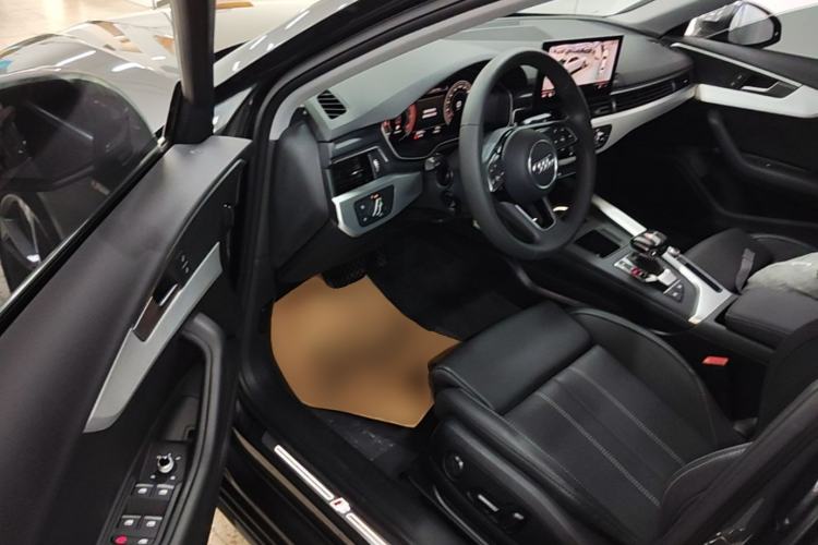 Used Audi A4L 2020 40 TFSI Fashion Dynamic Model Driver Seat