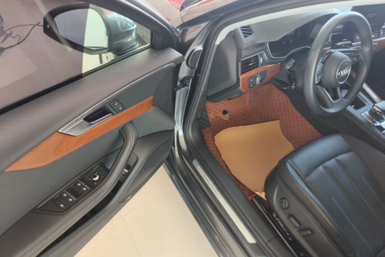 Used Audi A4L 2020 40 TFSI Luxury Prestige Edition Driver Seat