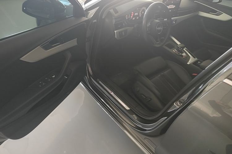 Used Audi A4L 2020 40 TFSI Luxury Dynamic Model Driver Seat