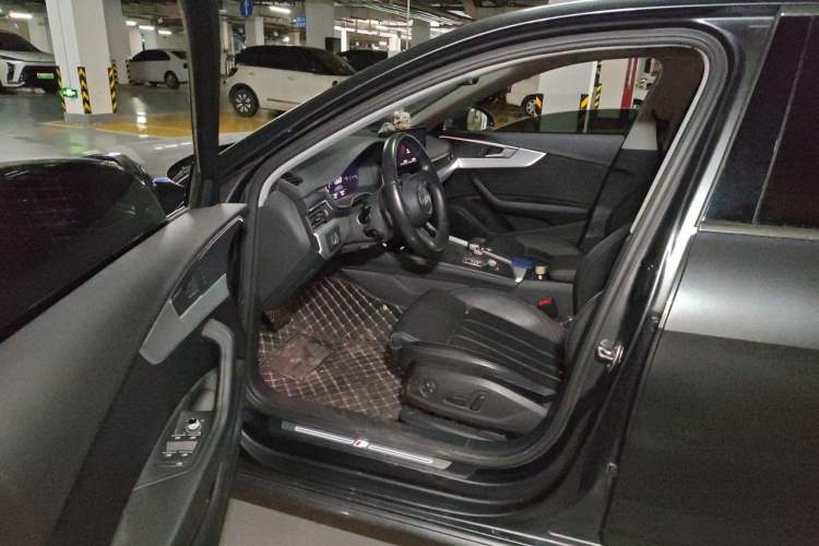 Used Audi A4L 2020 40 TFSI Luxury Dynamic Model Driver Seat