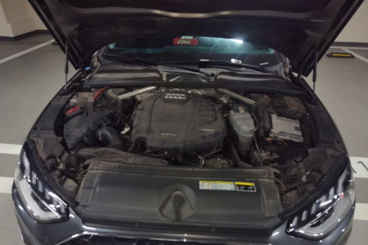 Used Audi A4L 2020 40 TFSI Fashion Dynamic Model Engine Bay