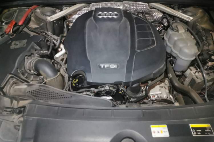Used Audi A4L 2020 40 TFSI Fashion Dynamic Model Engine Bay